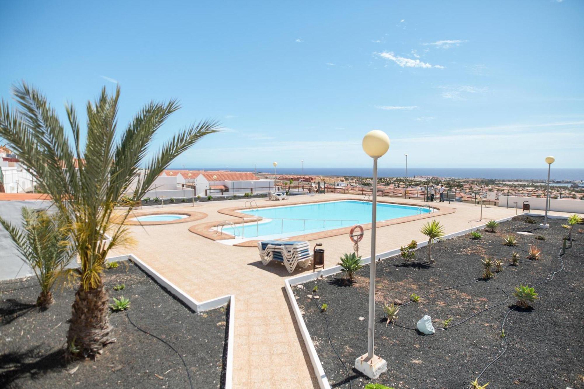 Caleta Beach Deluxe Калета-де-Фусте Екстер'єр фото